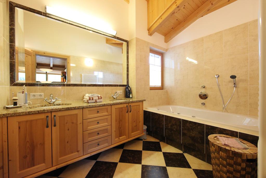 カプルーンPenthouse Kitzpanoramaアパートメント 部屋 写真