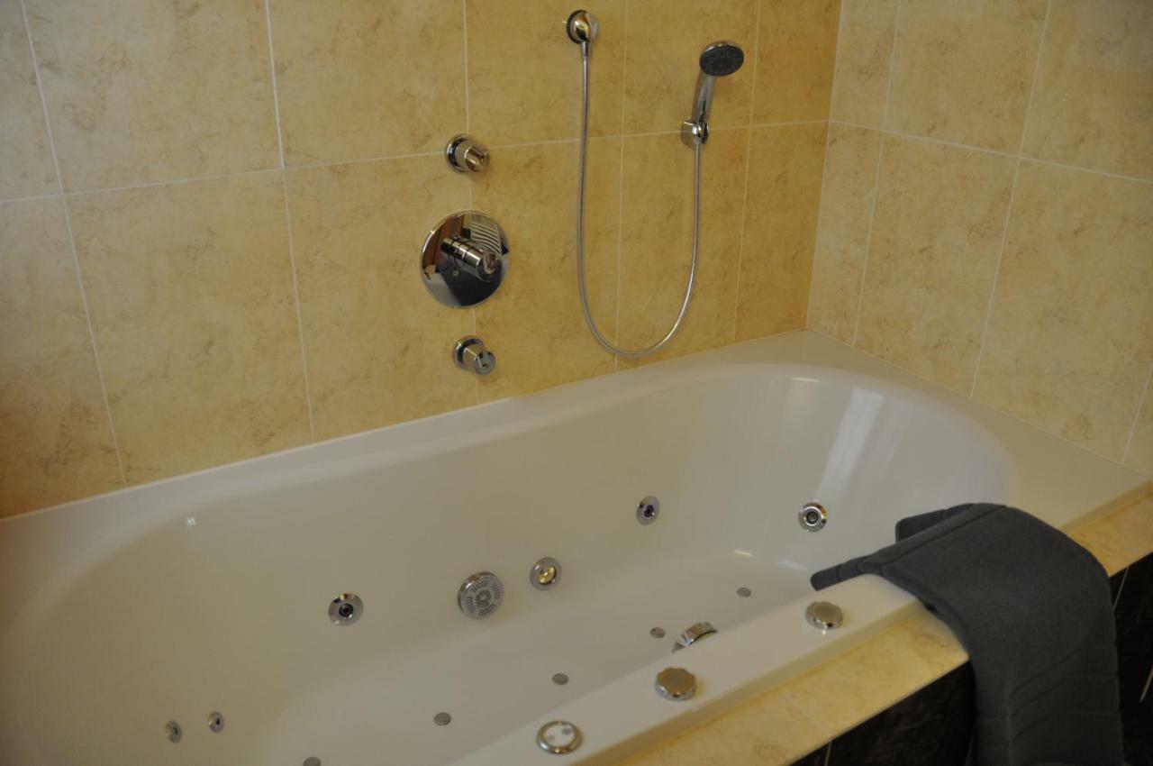 カプルーンPenthouse Kitzpanoramaアパートメント エクステリア 写真